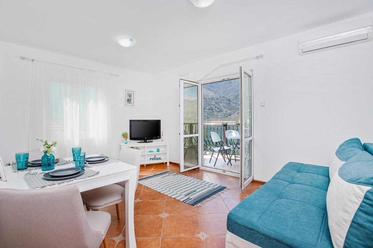 Promenade Rose Apartment Kotor Exterior foto
