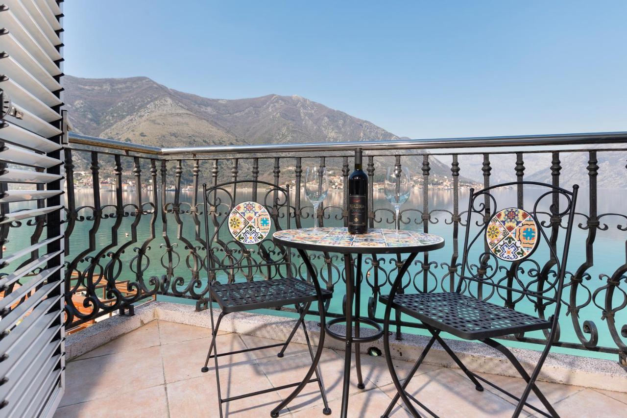 Promenade Rose Apartment Kotor Exterior foto
