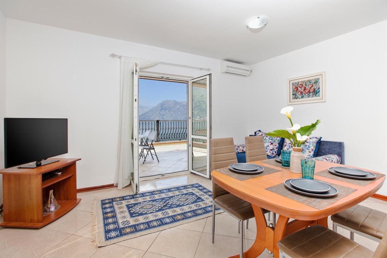 Promenade Rose Apartment Kotor Exterior foto